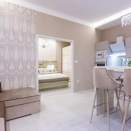 Xen Premium Апартаменты